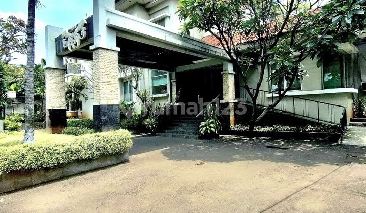 3-Story Hotel & Apartments in Cipete, South Jakarta – 27 Rooms, Private Pool, SHM, Flood-Free 2