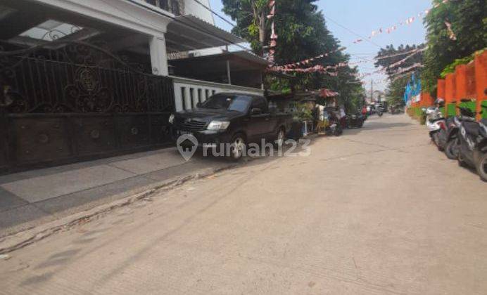 Rumah 2 Lantai  Dalam Komplek Duren Sawit Jakarta Timur 
 1