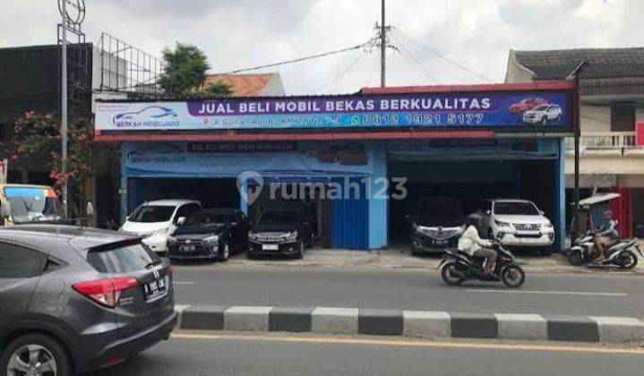 Rumah Usaha Di Pinggir Jalan Raya Lokasi Sangat Strategis. Di Medan Satria Bekasi  Kota 1