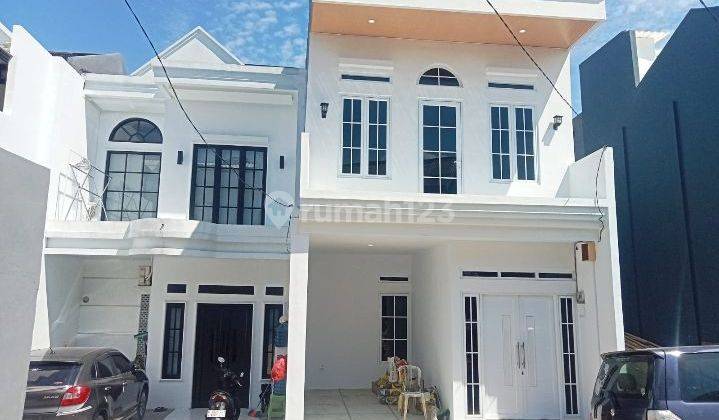 Rumah Minimalis 2 Lantai Dekat Terminal Lubang Buaya Cipayung Jakarta Timur 
 1