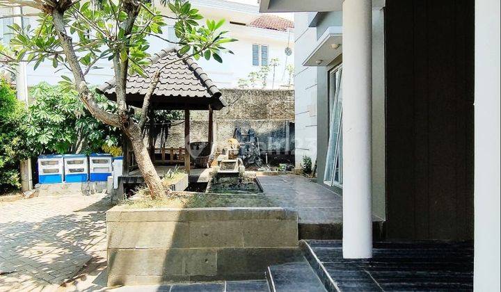 Rumah Hook 2 Lantai Ada Kolam Renang Di Harjamukti Depok 
 2