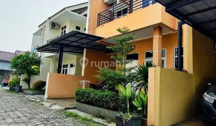 Rumah 2 Lantai Semifurnish Di Jatiasih Bekasi  1