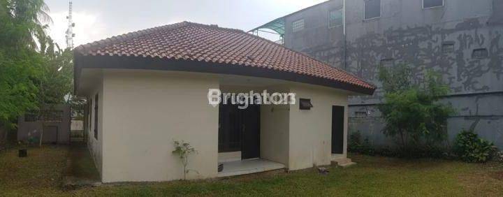 Rumah  Cuan Bisa Buat Kost Kost San Karena Dekat Dengan Kampus Ipb Baranang Siang Bogor Di Perum Ipb Baranang Siang, Baranangsiang Rumah SHM 1