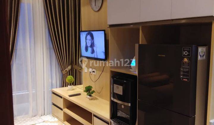 ROSEVILLE Apartemen dan SOHO 1