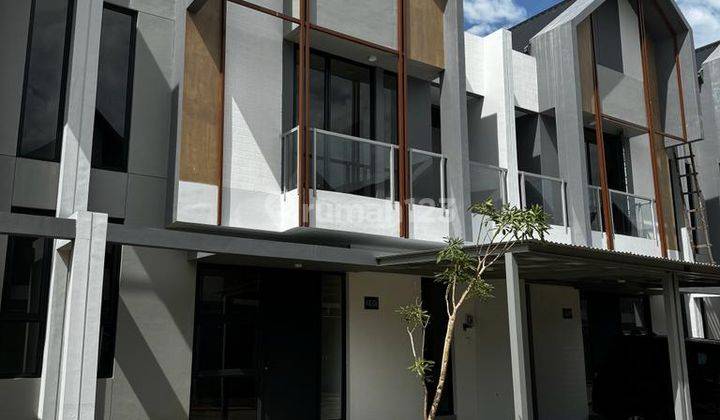 Disewakan Rumah  Baru 2 Lantai  di Cluster Yuthica BSD City, BSD City 1