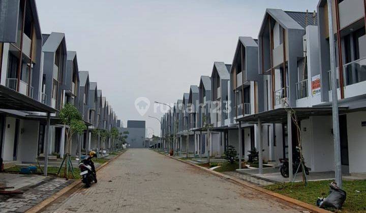 Disewakan Rumah Baru 2 Lantai Di  di Cluster Yuthica, BSD City 2