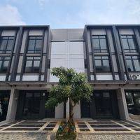 Ruko Gandeng Brand New Latinos Business District Disewakan 1