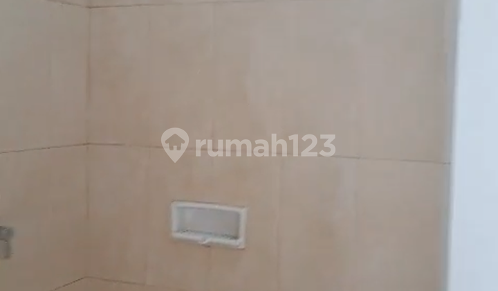 Nice House Ready to Live In Aniva Gading Serpong For Rent 2