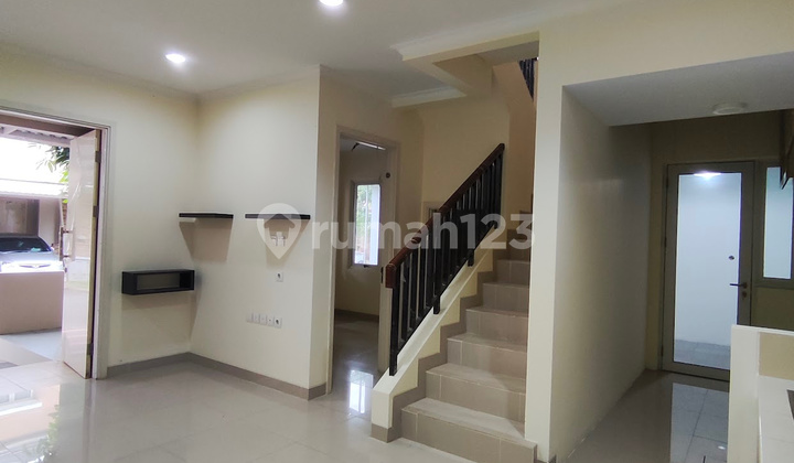 For Sale Cheap Thomson Residence Scientia Garden Summarecon Serpong House 2