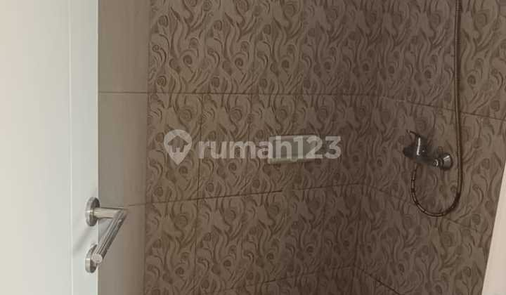 Rumah Cantik Siap Huni Di Elista Village Gading Serpong Disewakan 2