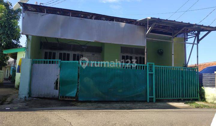 Dijual Cepat Rumah Perkampungan di Kademangan  1