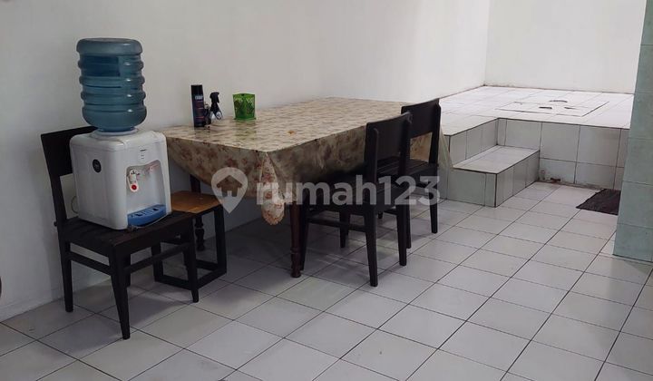 Neat House in Kelapa Puan 2