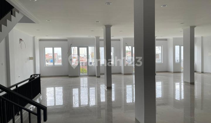Ruko Gandeng 3 Di Kelapa Gading, Baru, Bagus Siap Pakai 2