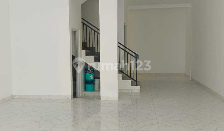 Rumah Baru Minimalis 3 Lantai Rumah Baru Minimalis 3 Lantai