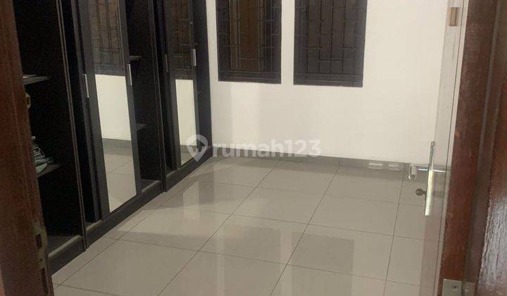 Rumah Rapi Siap Huni Di Gading Kirana 2