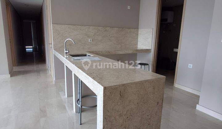 Apartemen Holland Village 4 BR Semi Furnished 1