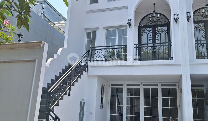 Brand New Classic Modern Ready-to-Occupy House in Kelapa Gading