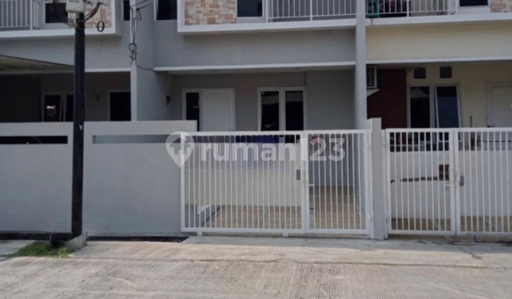 Rumah 2 Lantai Row 3 Mobil Dekat Kelapa Gading Rumah 2 Lantai Row 3 Mobil Dekat Kelapa Gading