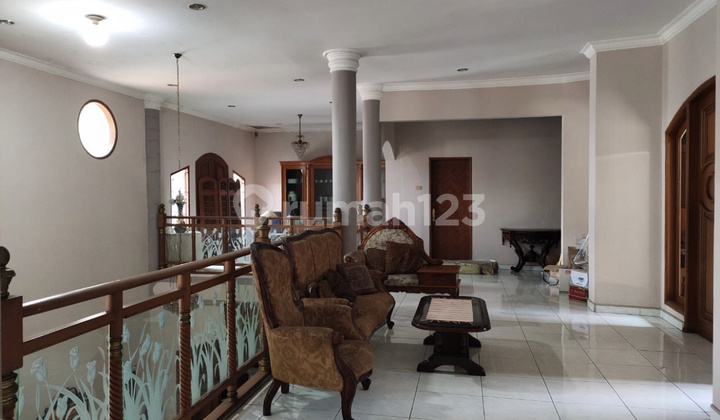 Business House Suitable for Restaurant/Cafe in Bogor 2
