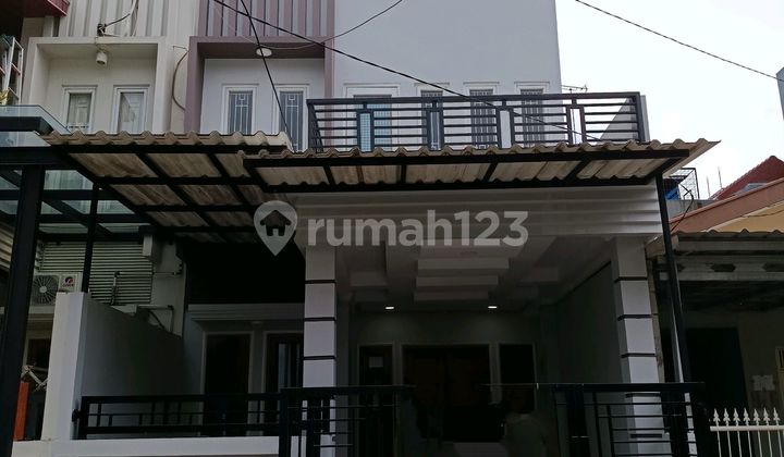 Rumah 2 Lantai Rapi Siap Huni di Gading Griya, Kelapa Gading