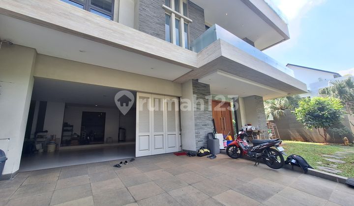 Rumah Mewah 3 Lantai Siap Huni The Gading Residence