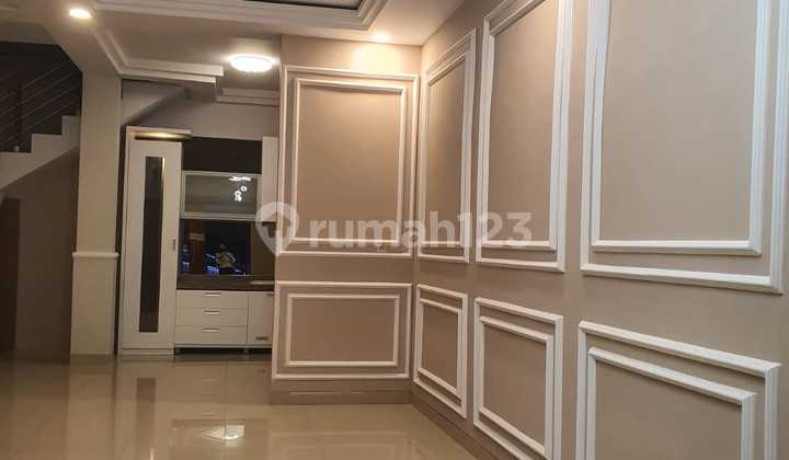 2-Storey Neat and Ready-to-Occupy House in Gading Griya, Kelapa Gading 2