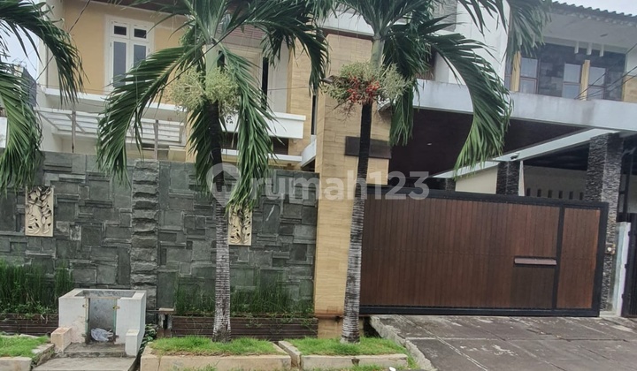 Rumah Semi Furnished 3 Lantai di Cipinang Jakarta Timur