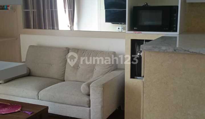 Unit Fully Furnished 3 Bedrooms Sedayu City Suites  2