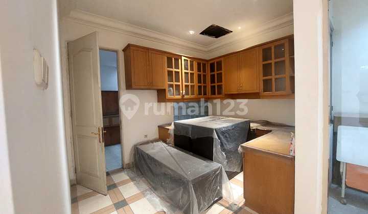 Rumah di Mega Kebon Jeruk Kembangan Bagus, Murah dan Siap Huni  2