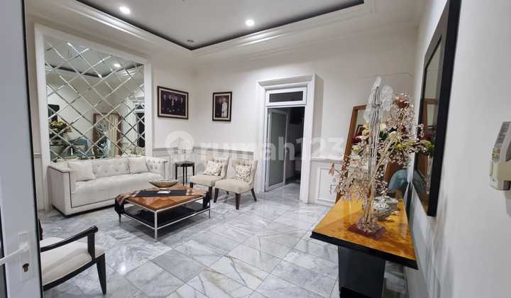 Rumah American Classic di Kemang Dekat Ampera Raya Jaksel #1La 2