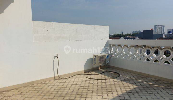 Rumah Bagus Kelapa Cengkir Timur Kelapa Gading Row Jalan 2 Mobil 2