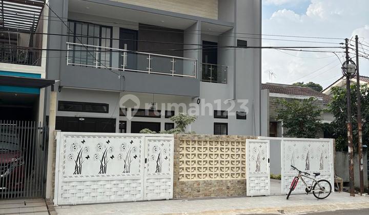 DIJUAL RUMAH DI GRIYA LOKA BSD