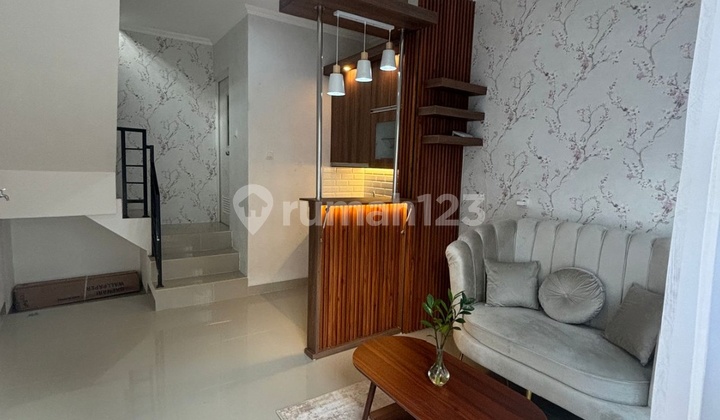 2-Storey House in a Strategic Area Near the Station