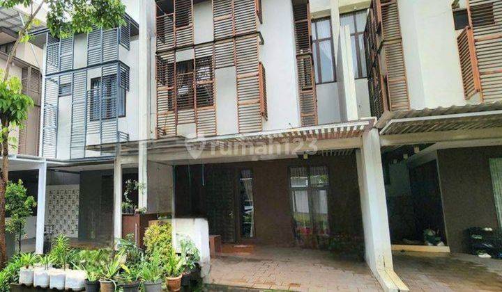 DIJUAL RUMAH 3 LANTAI DI CLUSTER WHELFORD, GREENWICH, BSD 1
