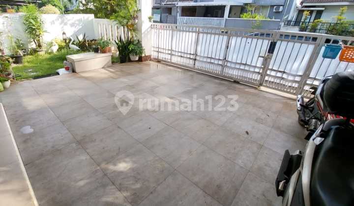 Dijual Cepat Rumah Bagus Siap Huni di BSD Kencana Loka, Tangerang 2