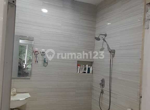 Dijual Cepat Rumah di Graha Indah, Green Ville, Jakarta Barat