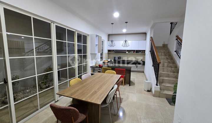 Dijual Rumah 3 Lantai di Cluster Opulence, Danau Sunter Jakarta