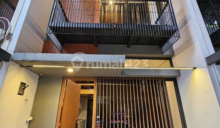 Dijual Cepat Rumah Furnish di Fleekhauz, Bsd Harga Nego Tipis