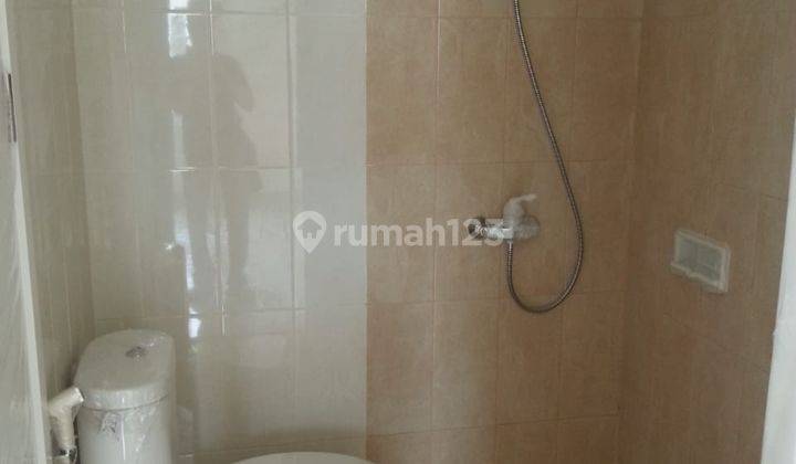 Rumah Semi Furnished di Gading Serpong Elista Village, Tangerang 2