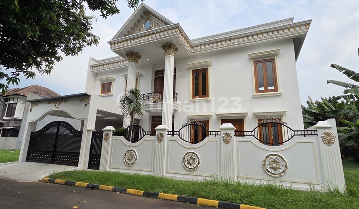 Dijual Rumah Mewah Baru Renovasi di BSD Puspita Loka, Tangerang