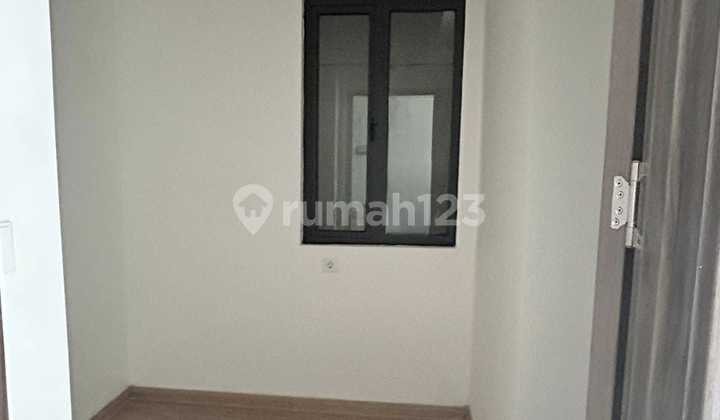 2 BR Semi Furnished Apartment in Skyhouse Alam Sutera BU Price