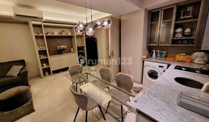 Apartemen One Icon Residences Tegalsari Surabaya. RON.A1646 1