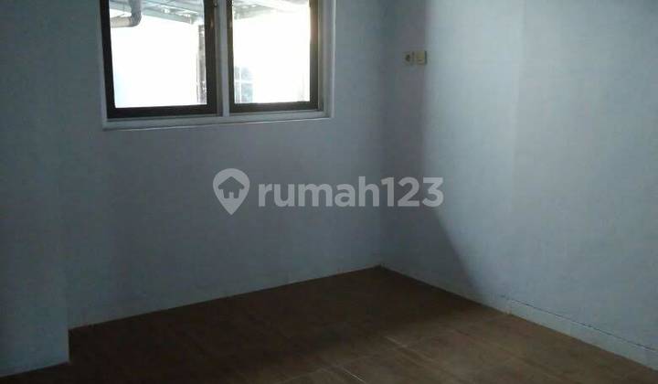 Rumah Lama Hitung Tanah di Kebon Baru Tebet, Potensi Komersial Rumah Lama Hitung Tanah di Kebon Baru Tebet, Potensi Komersial