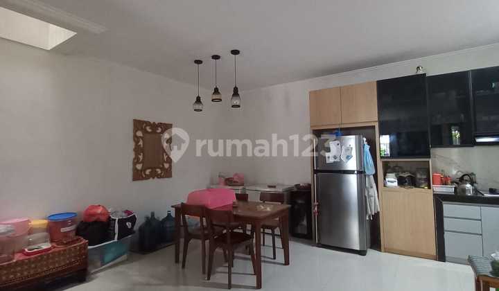 DI JUAL RUMAH   CLUSTER SEVILLA  BSD CITY 1