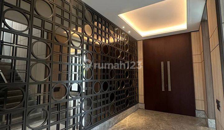 Rumah 2 Lantai Regency 21 Semi Furnish Brand New Luxury 2