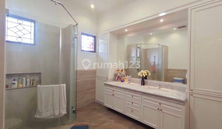 Rumah Dian Istana Full Furnish Terawat Akses Jalan Kembar 2