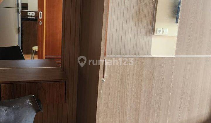 Dijual murah Apartemen Puncak Kertajaya 2 br jadi 1 br furnished 2