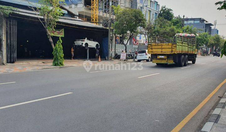 Rumah Usaha Perak Timur Nol Jalan Raya, Akses Container 1