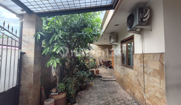 For Sale! Rumah Strategis 225m² Tebet Timur Dalam 9 - Akses 2 Mobil, Lokasi Premium For Sale! Rumah Strategis 225m² Tebet Timur Dalam 9 - Akses 2 Mobil, Lokasi Premium