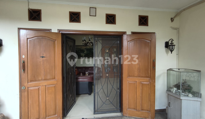 For Sale! Rumah Strategis 225m² Tebet Timur Dalam  9 - Akses 2 Mobil, Lokasi Premium 2